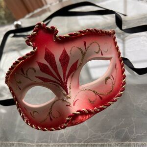 Vintage-Venetian Masquerade Mask